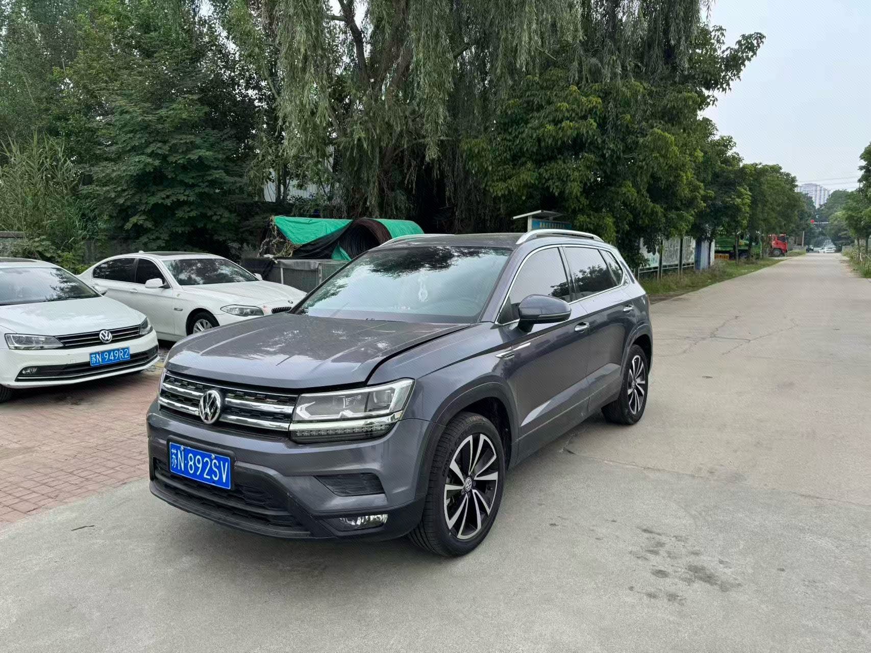2019 2019 car image