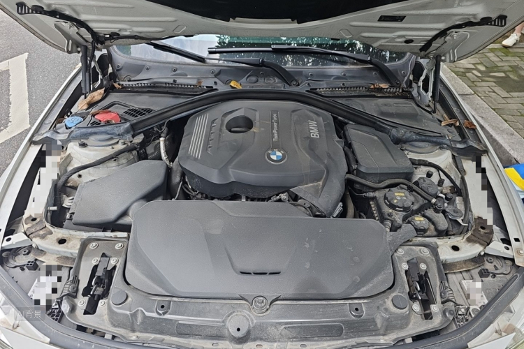 BMW 3 Series 2018 #22 BMW 3 Series 2018 car image #22