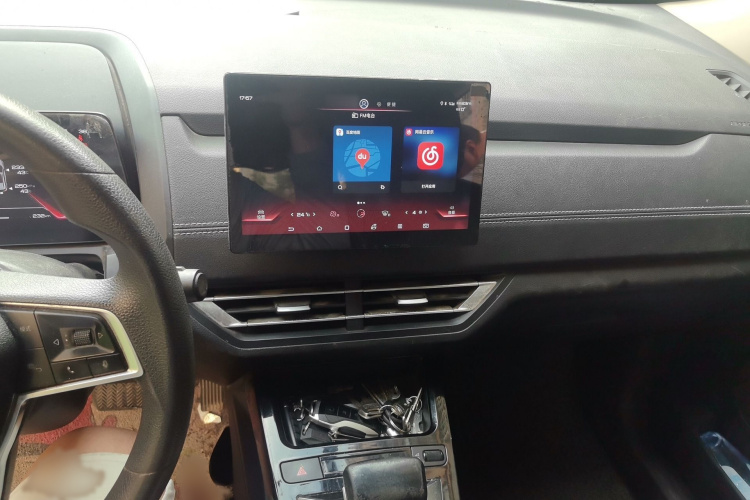 BYD Yuan New Energy 2020 imagen de coche #17