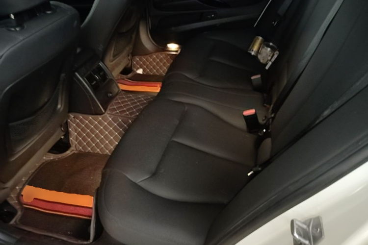 BMW 3 Series 2017 #17 BMW 3 Series 2017 car image #17