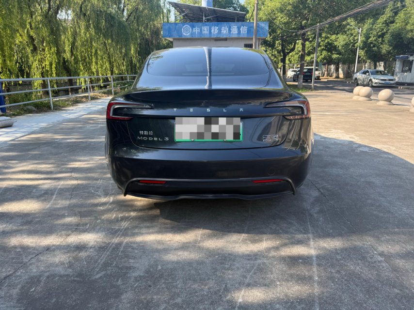 Tesla Model 3 2024 #9 Tesla Model 3 2024 car image #9