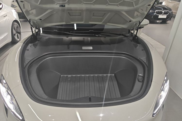 MI SU7 2024 image de voiture #26