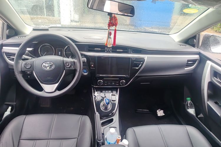 Toyota Corolla 2017 car image #11