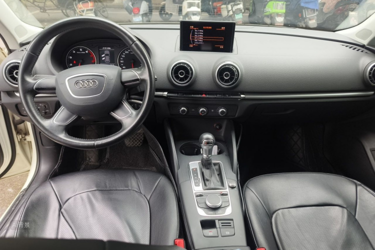 Audi A3 2015 immagine di auto #11