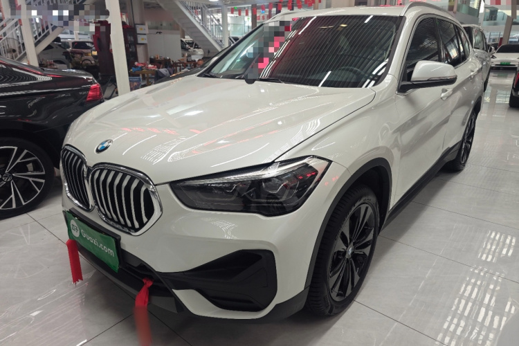 BMW X1 2020 car image #2