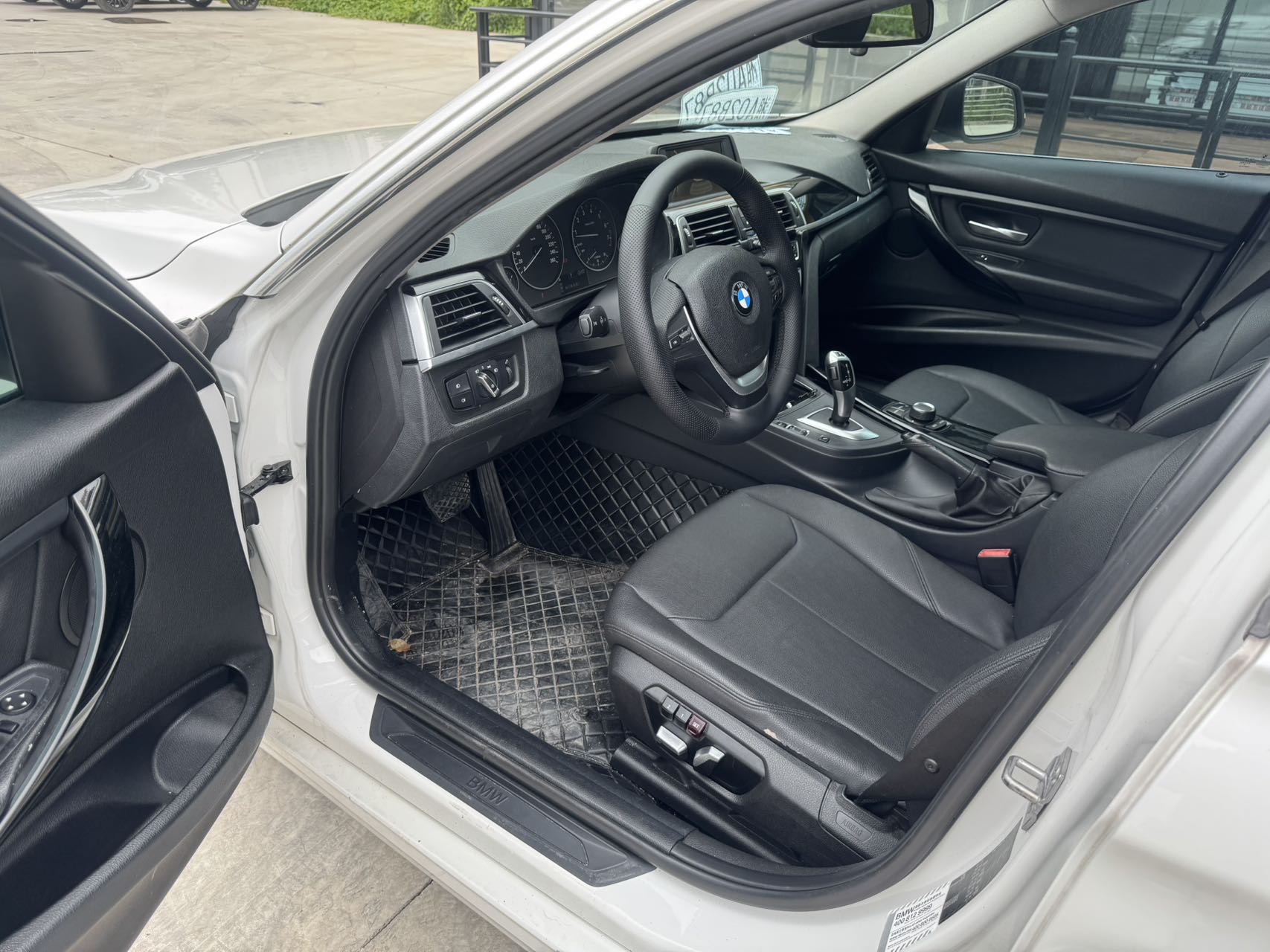 BMW 3 Series 2016 car image #6