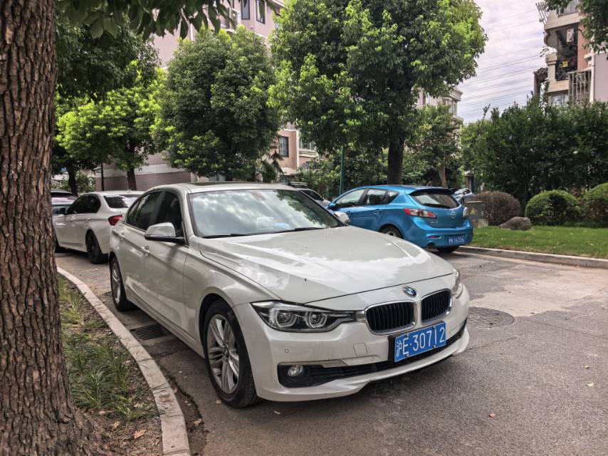 BMW 3 Series 2017 car image #3