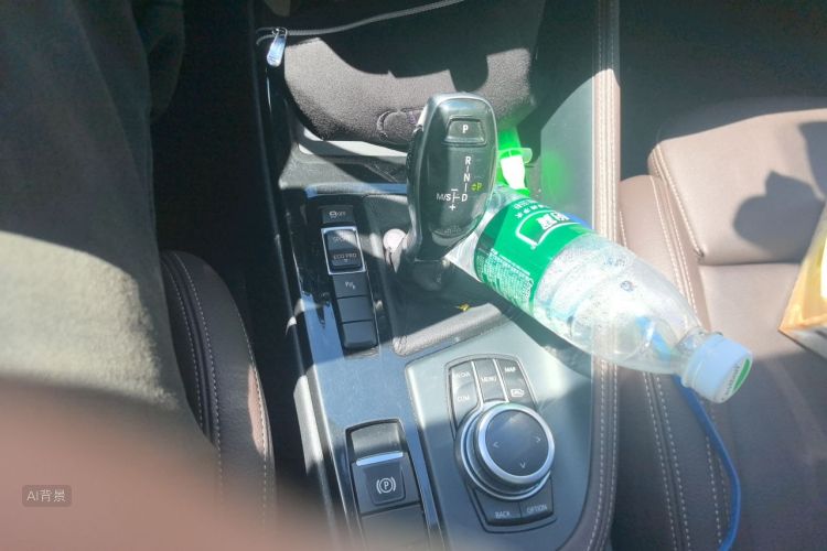 BMW X1 2022 car image #16