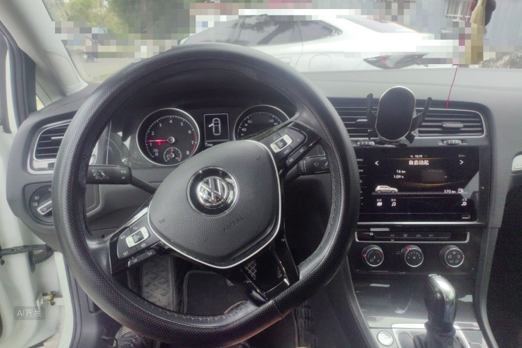Volkswagen Golf 2020 #12 Volkswagen Golf 2020 car image #12
