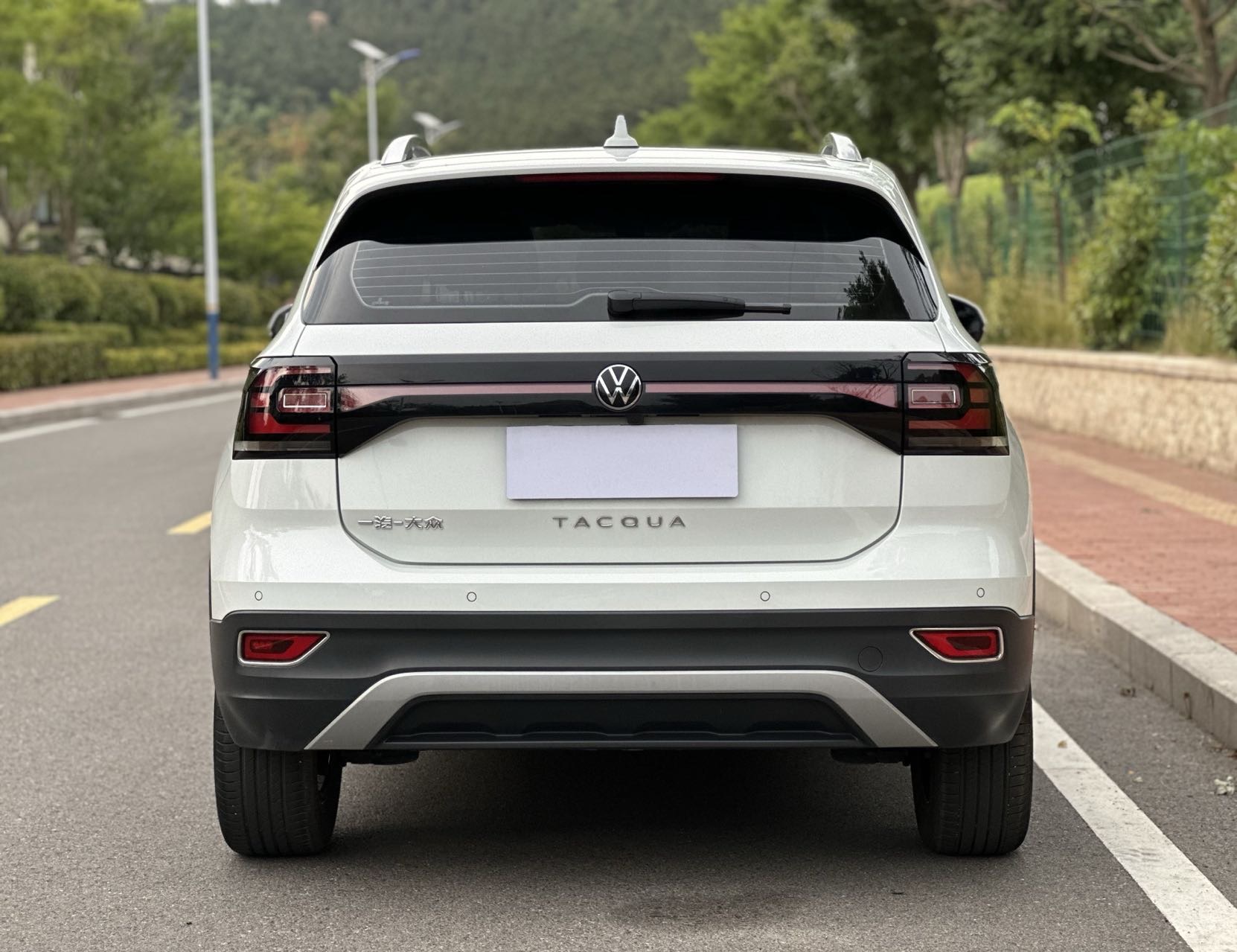 Volkswagen Tacqua 2022 immagine di auto #5