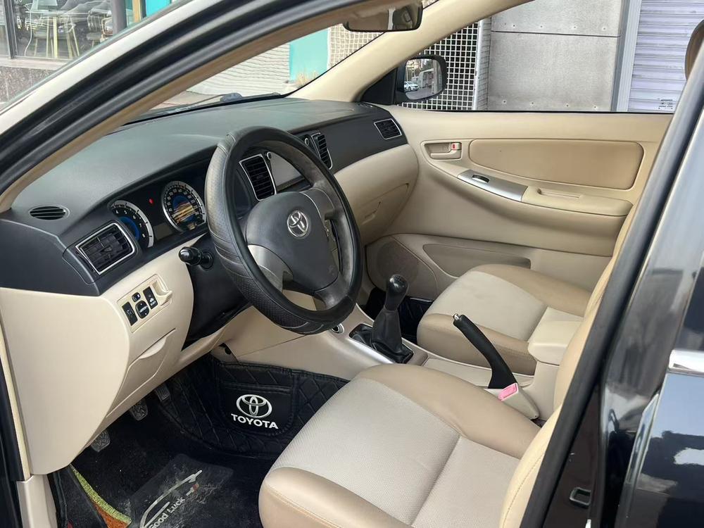 Toyota Corolla (Classic) 2015 صورة سيارة #8