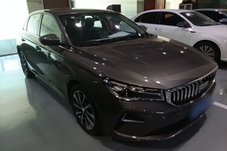 GEELY Emgrand 2025 car image #4