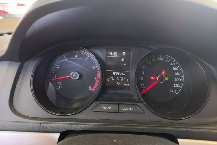 Volkswagen Lavida 2019 car image #12