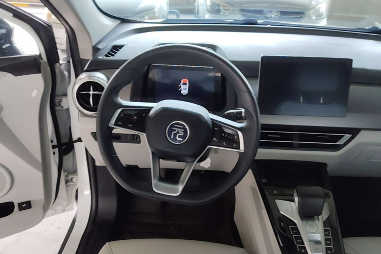 BYD Yuan Pro 2022 #11 BYD Yuan Pro 2022 car image #11