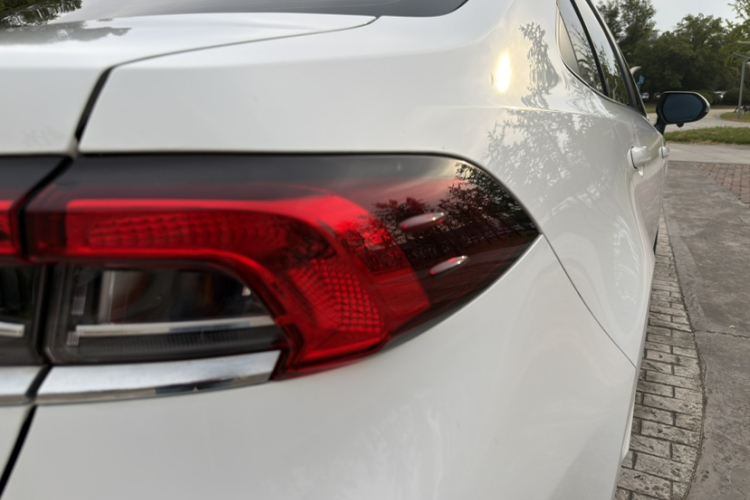 Toyota Corolla 2022 #9 Toyota Corolla 2022 car image #9