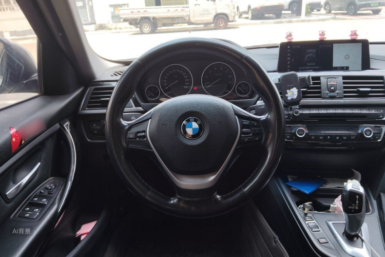 BMW 3 Series 2019 #12 BMW 3 Series 2019 car image #12
