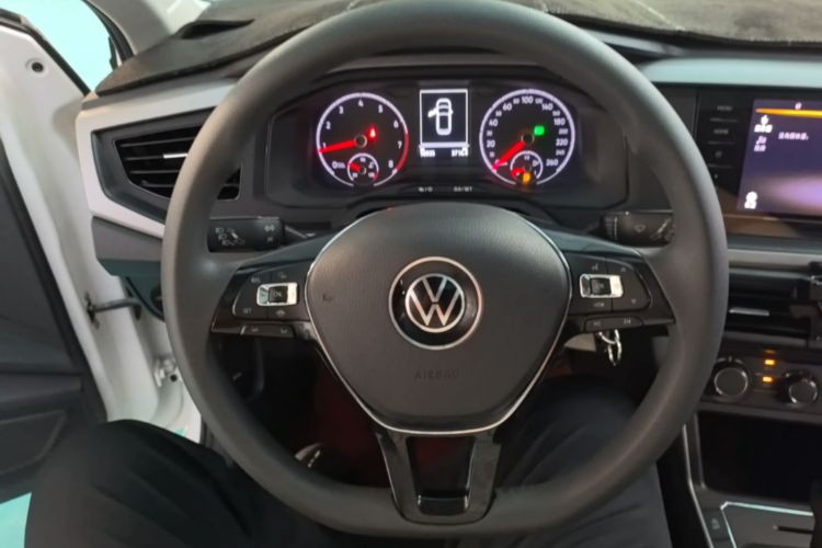 Volkswagen Polo 2021 #11 Volkswagen Polo 2021 car image #11