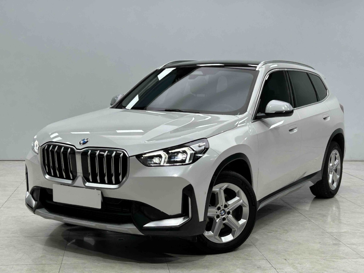 BMW X1 2023 BMW X1 2023 car image