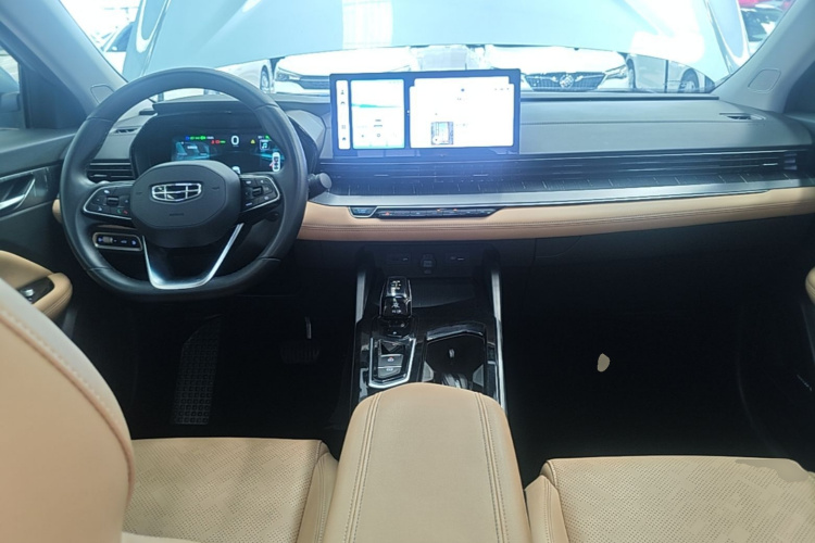 GEELY Emgrand L HiP 2023 car image #10