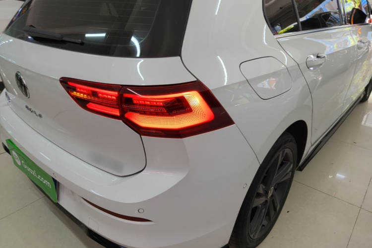 Volkswagen Golf 2021 imagem de carro #8