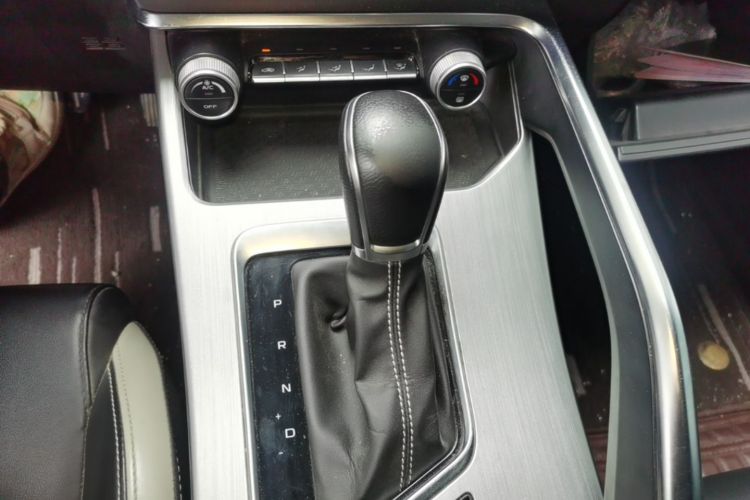 GEELY Coolray 2020 #14 GEELY Coolray 2020 car image #14