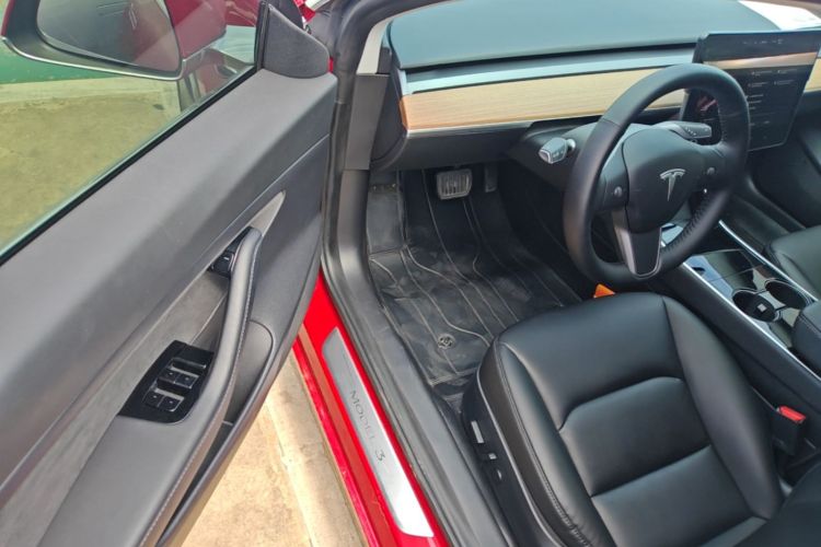 Tesla Model 3 2020 #16 Tesla Model 3 2020 car image #16