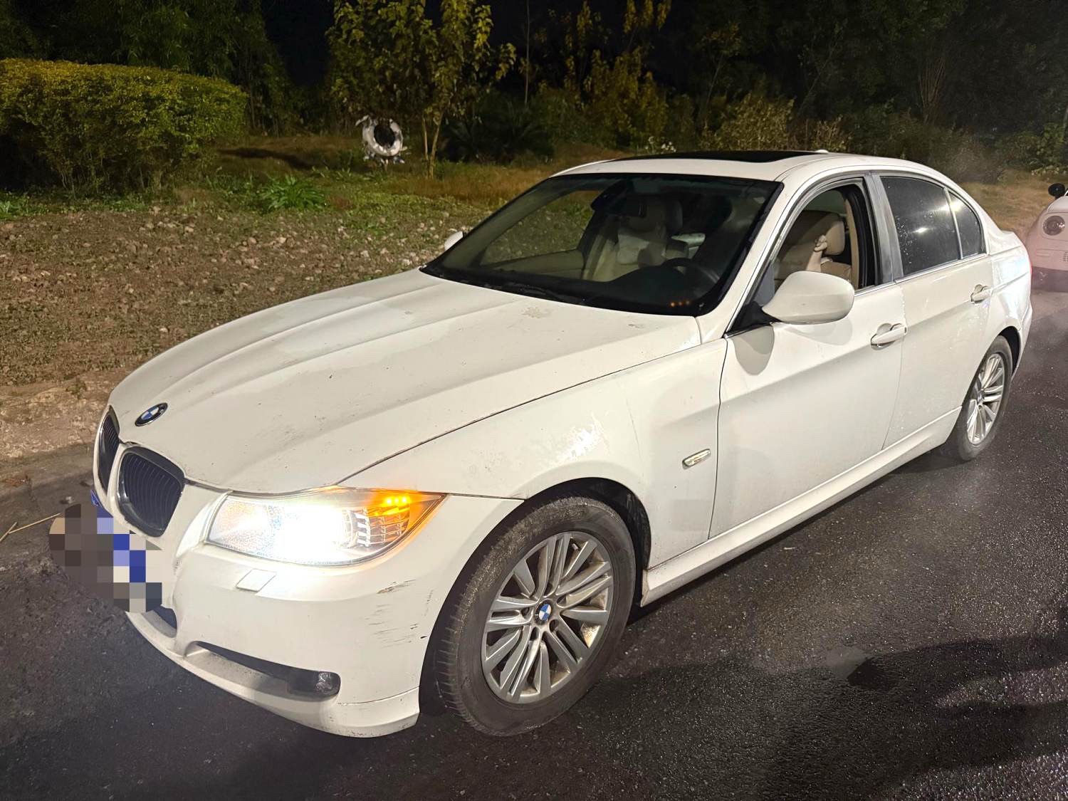 2012 car image 