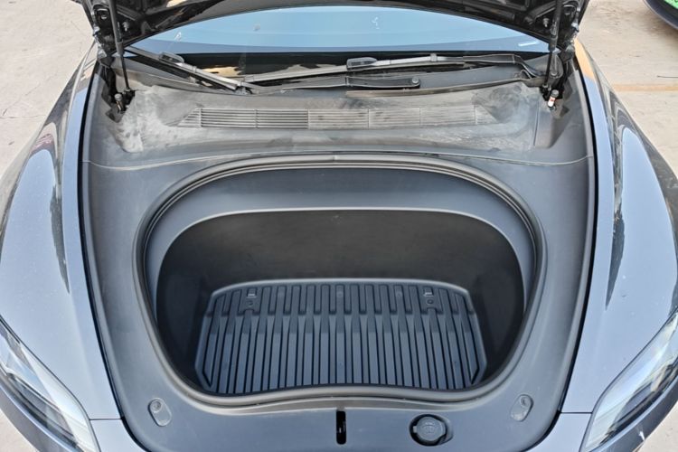 Tesla Model 3 2024 #20 Tesla Model 3 2024 car image #20