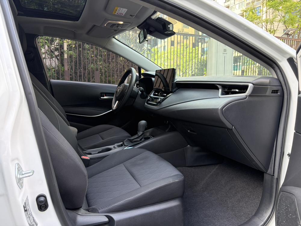Toyota Corolla 2023 car image #19
