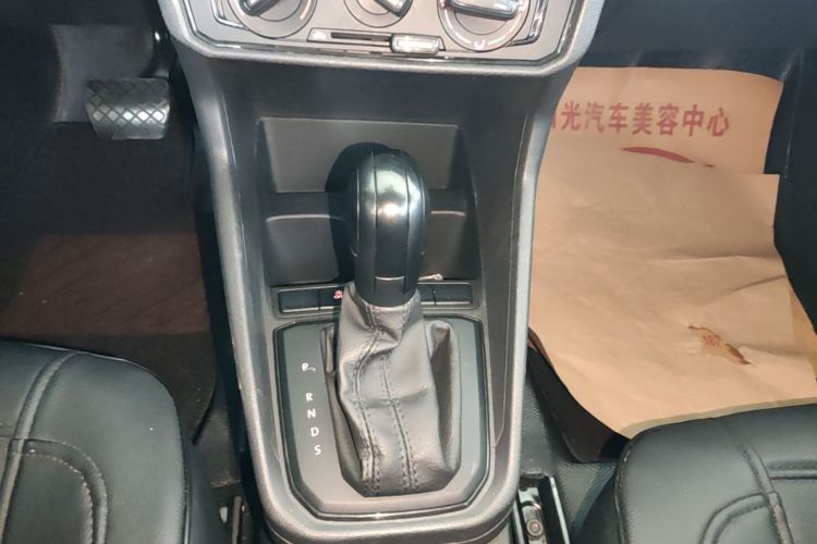 Volkswagen Santana 2020 car image #14