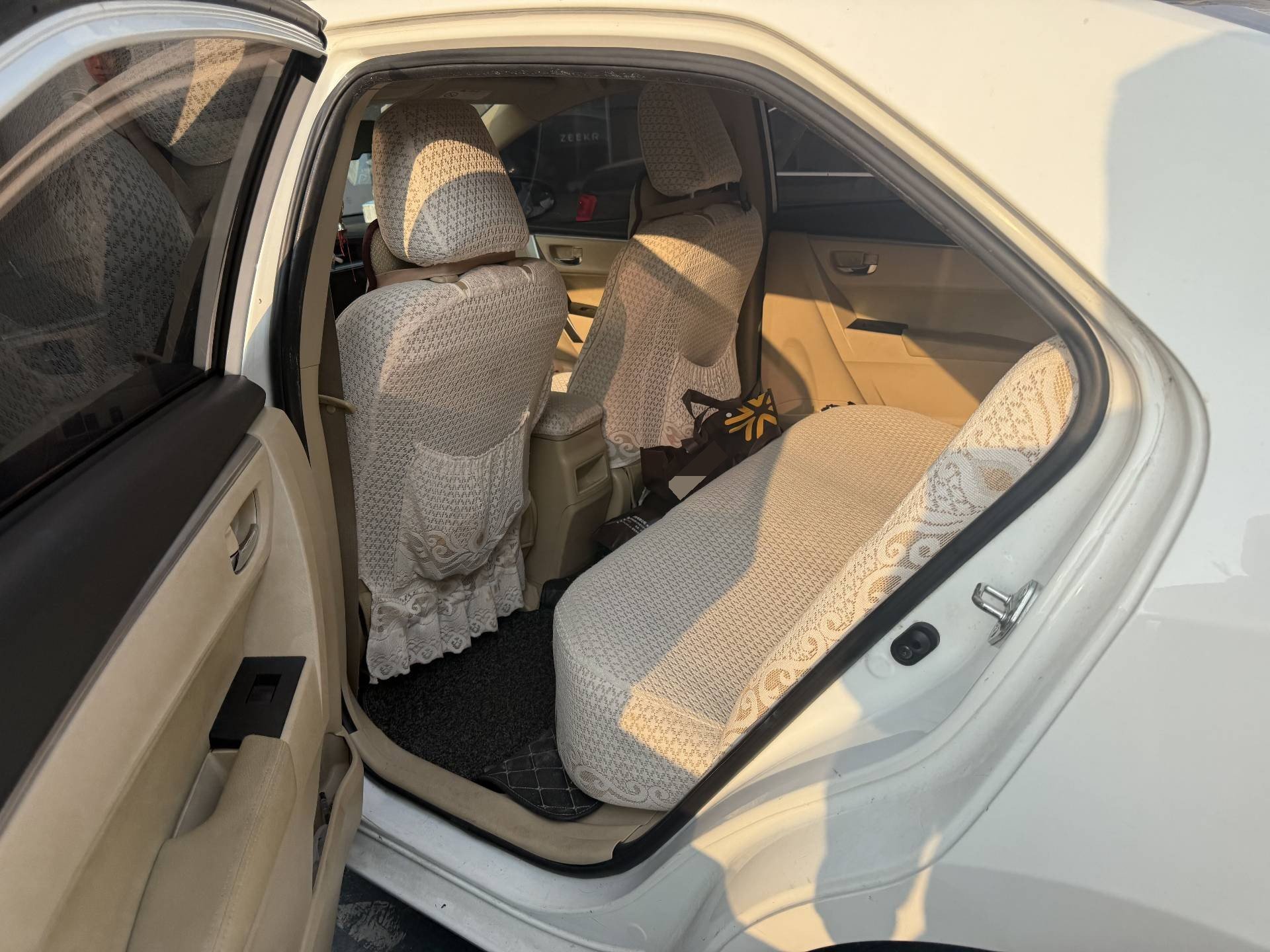 2016 image de voiture #4