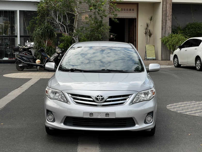 Toyota Corolla 2013 car image #2