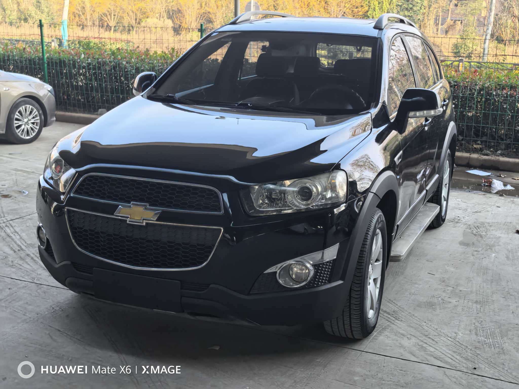 Chevrolet Captiva 2012 car image 