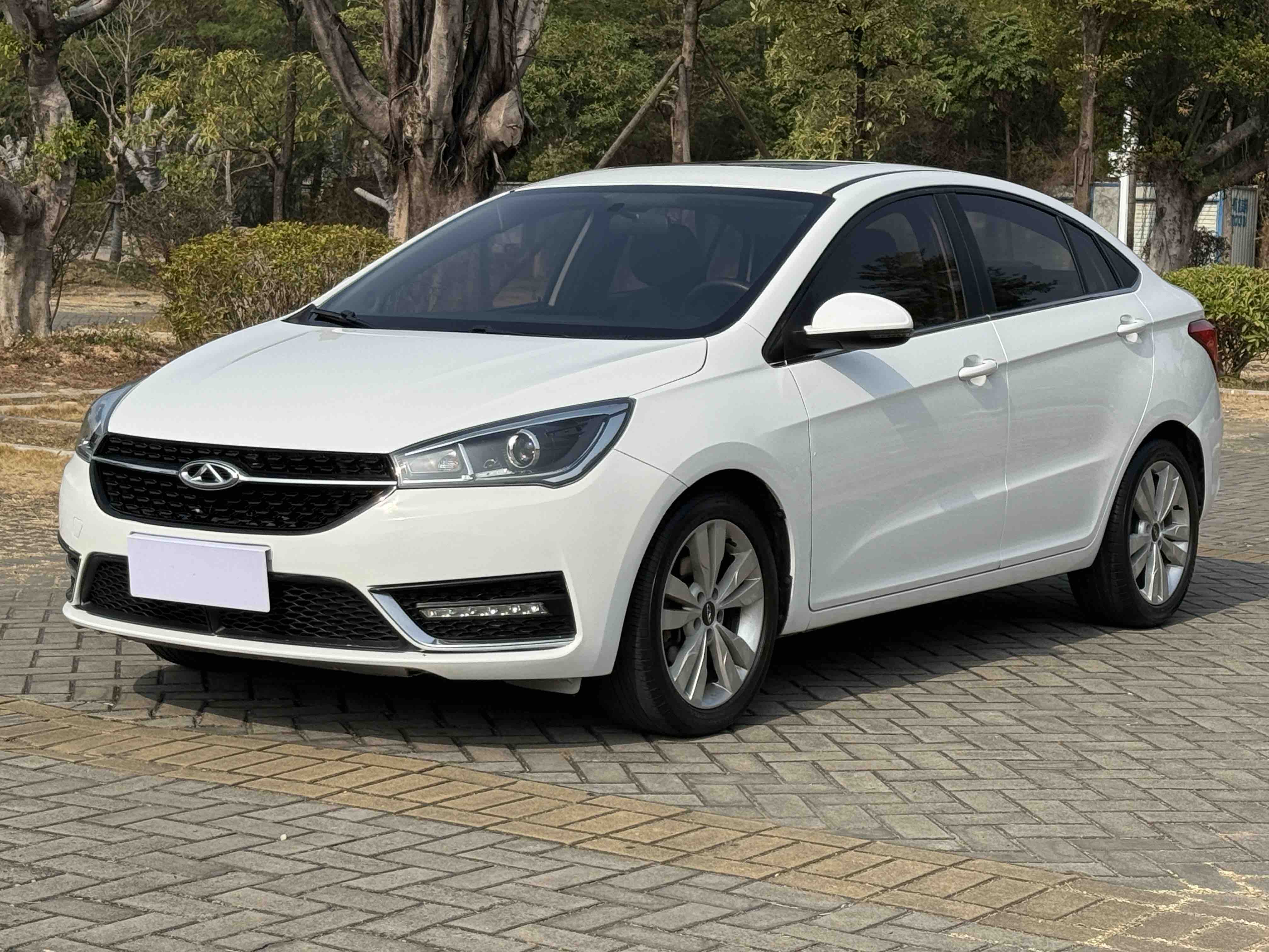 Chery Arrizo 5 2016 car image 