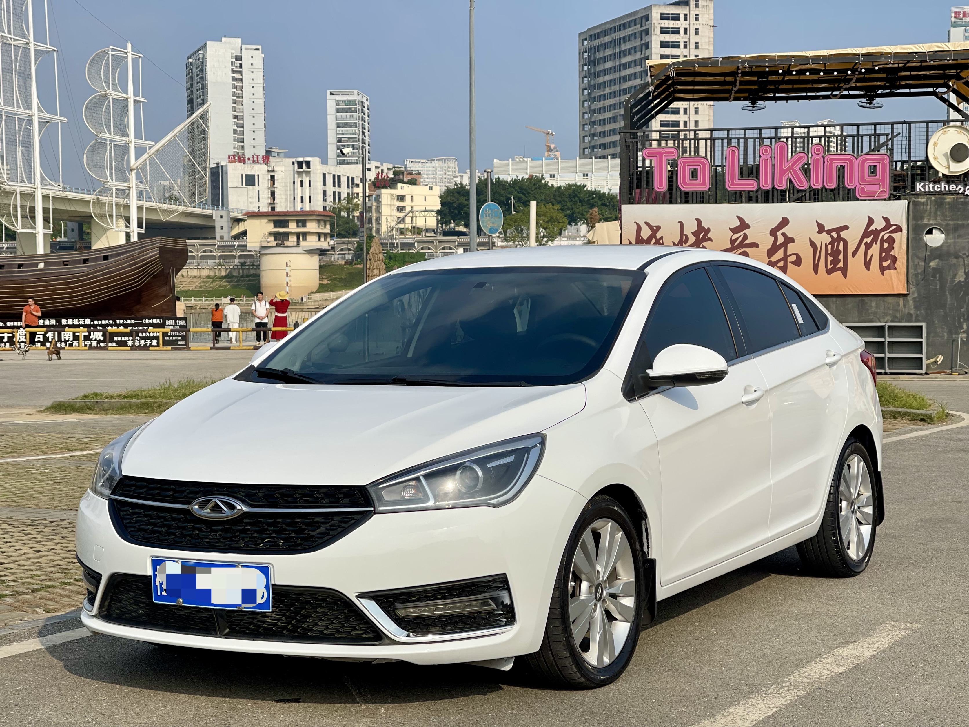 Chery Arrizo 5 2016 Chery Arrizo 5 2016 car image