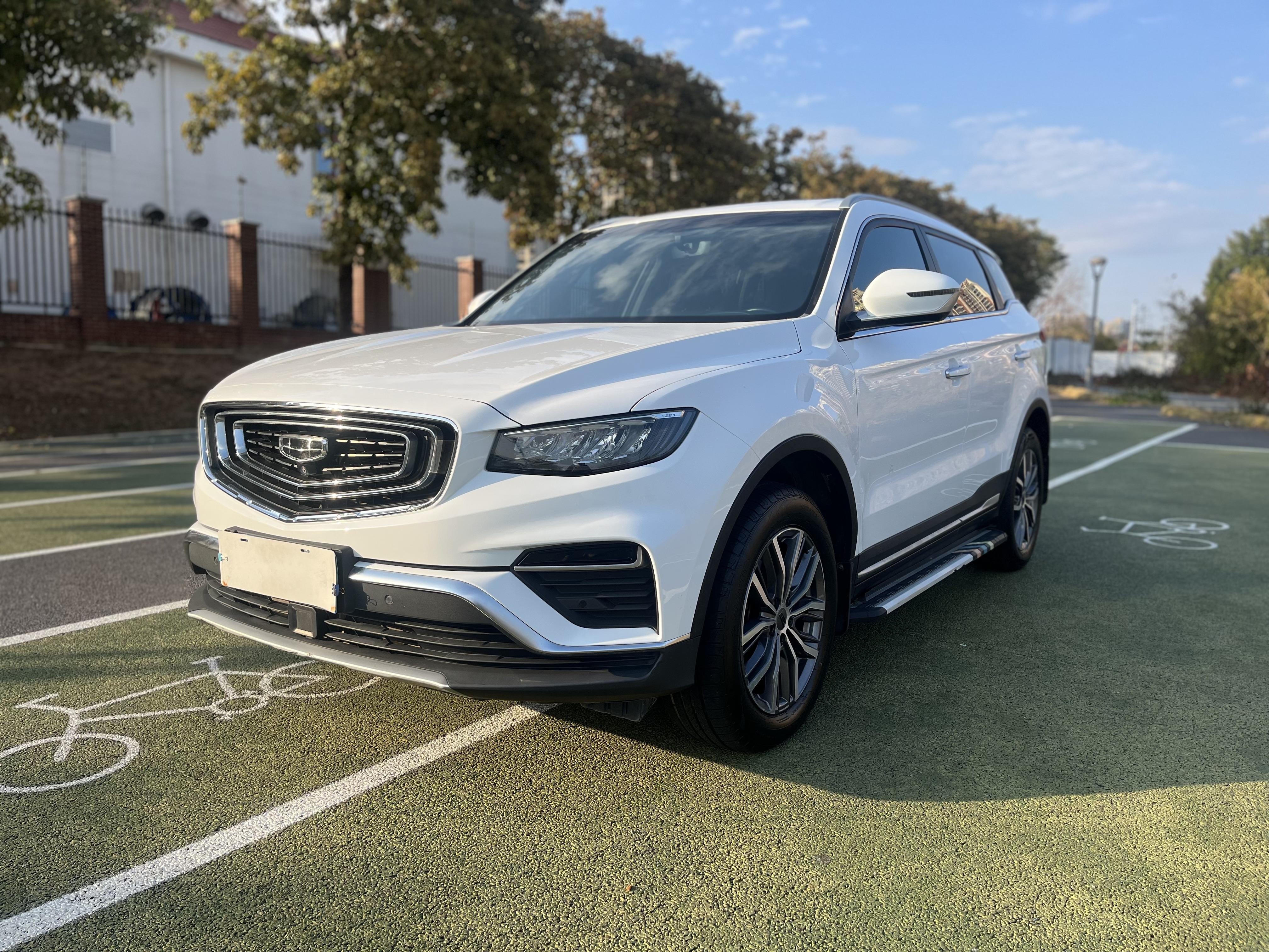 GEELY 2019 car image 