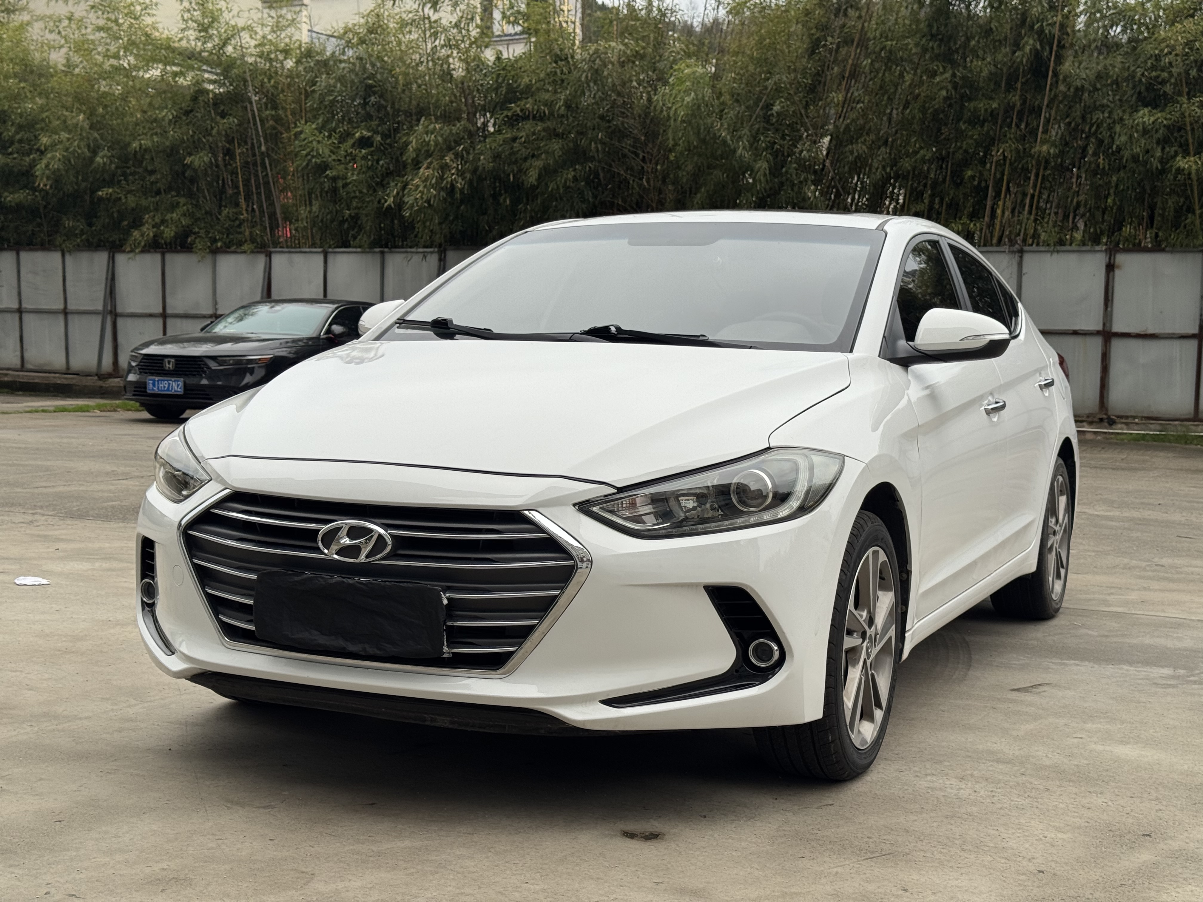 Hyundai Elantra AD 2019 immagine di auto 