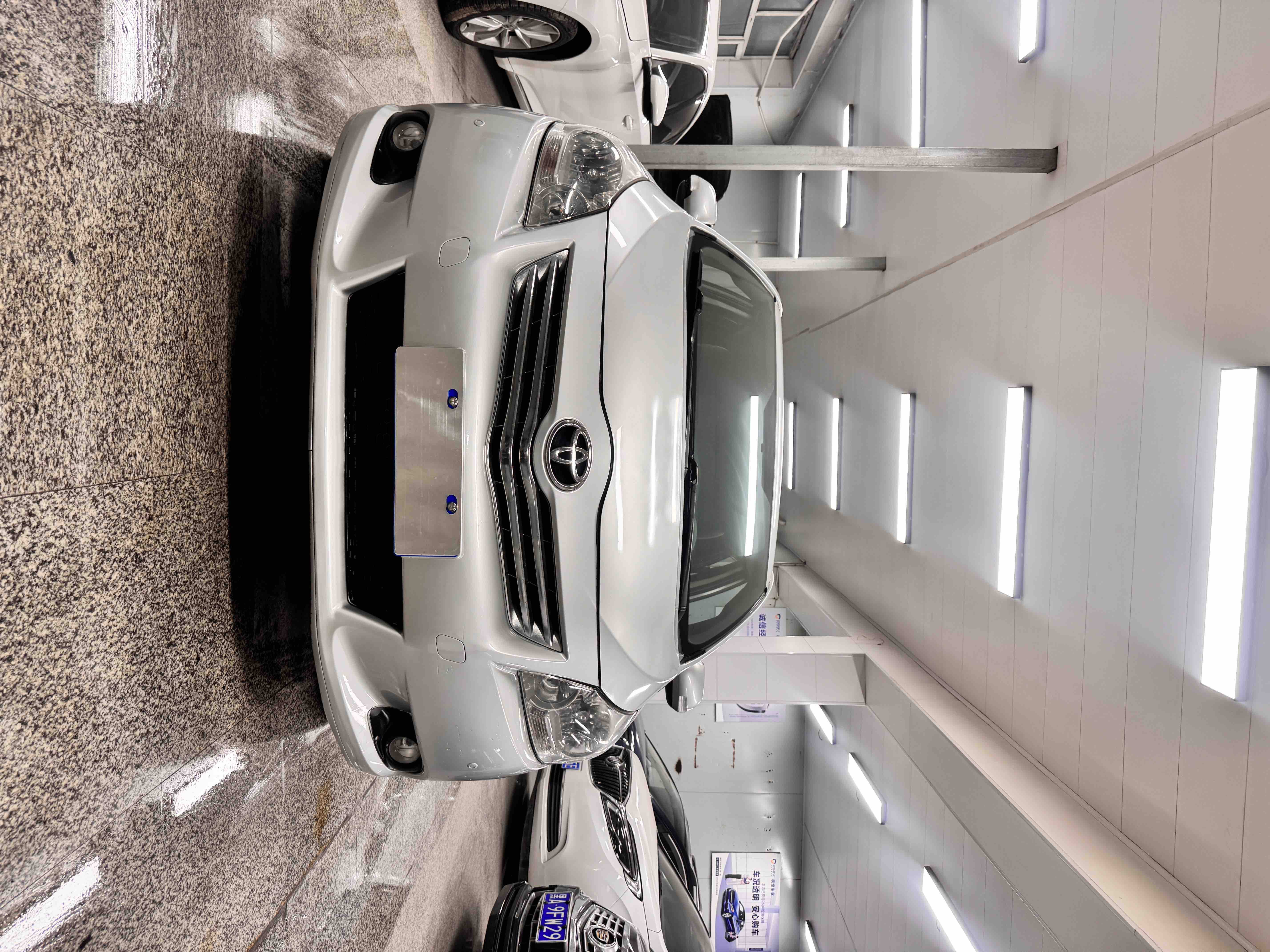 Toyota Verso 2012 car image 