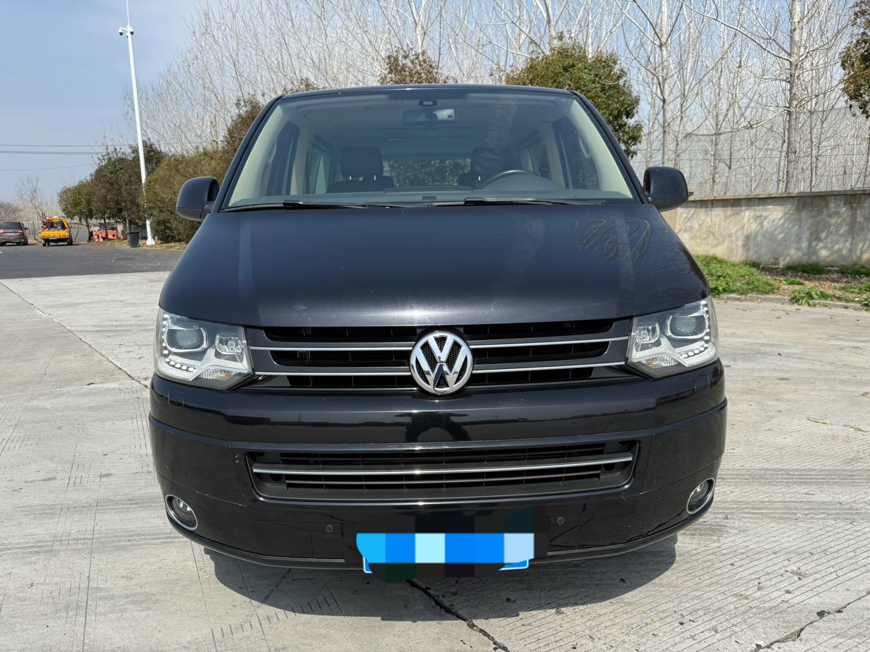 Volkswagen Multivan 2015 汽车图片 