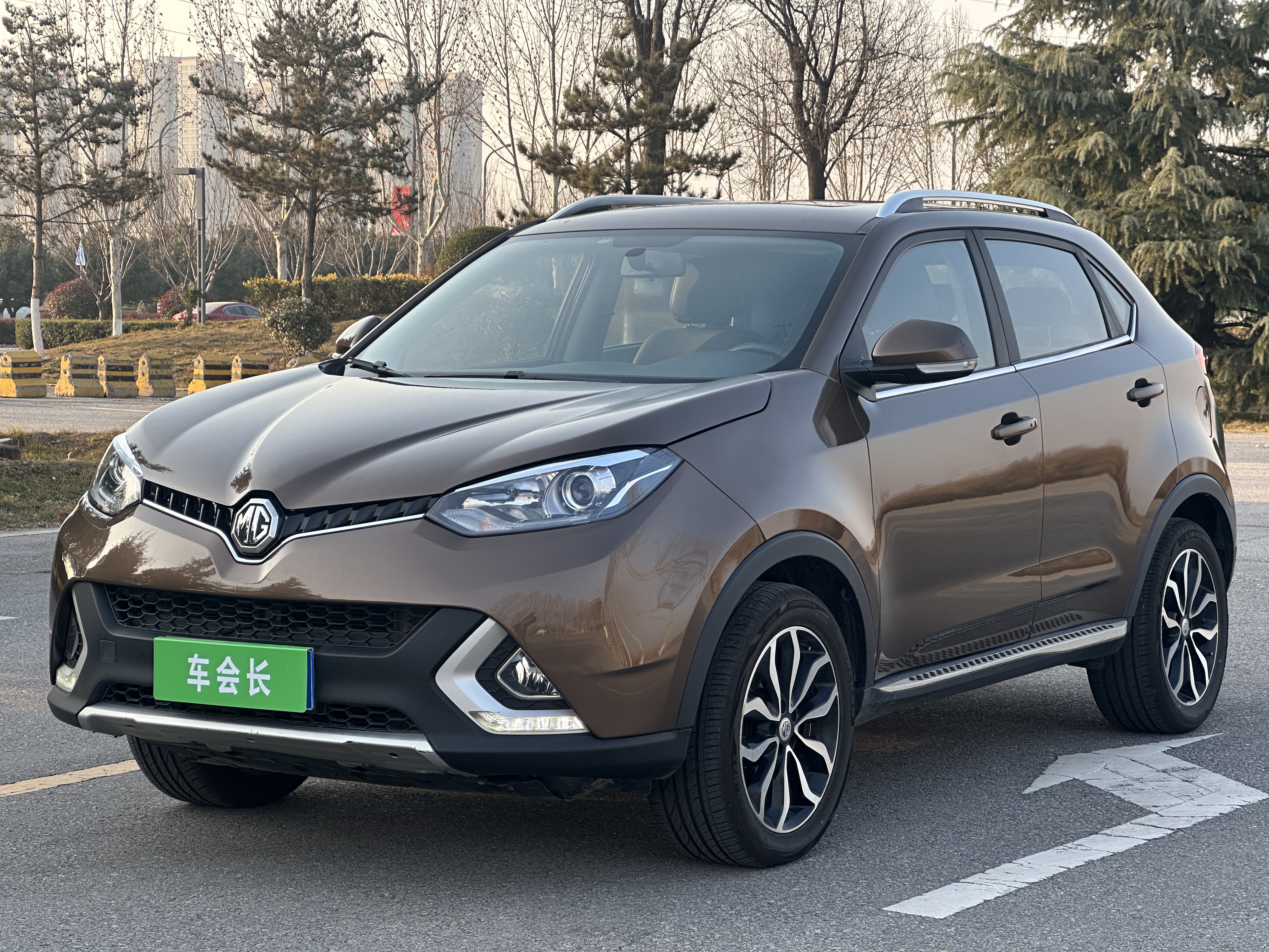 MG GS 2017 MG GS 2017 car image