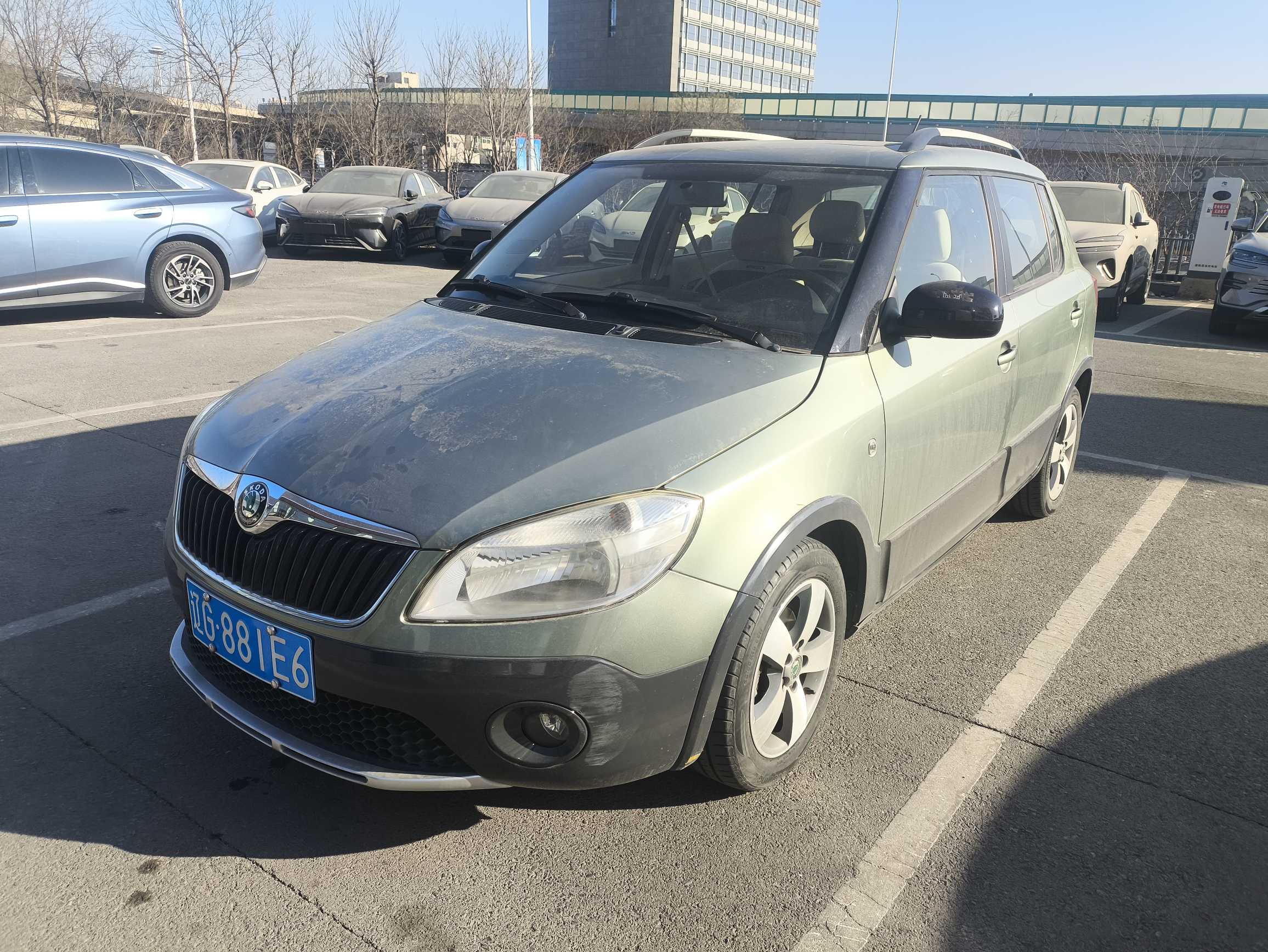 Skoda 2012 car image 