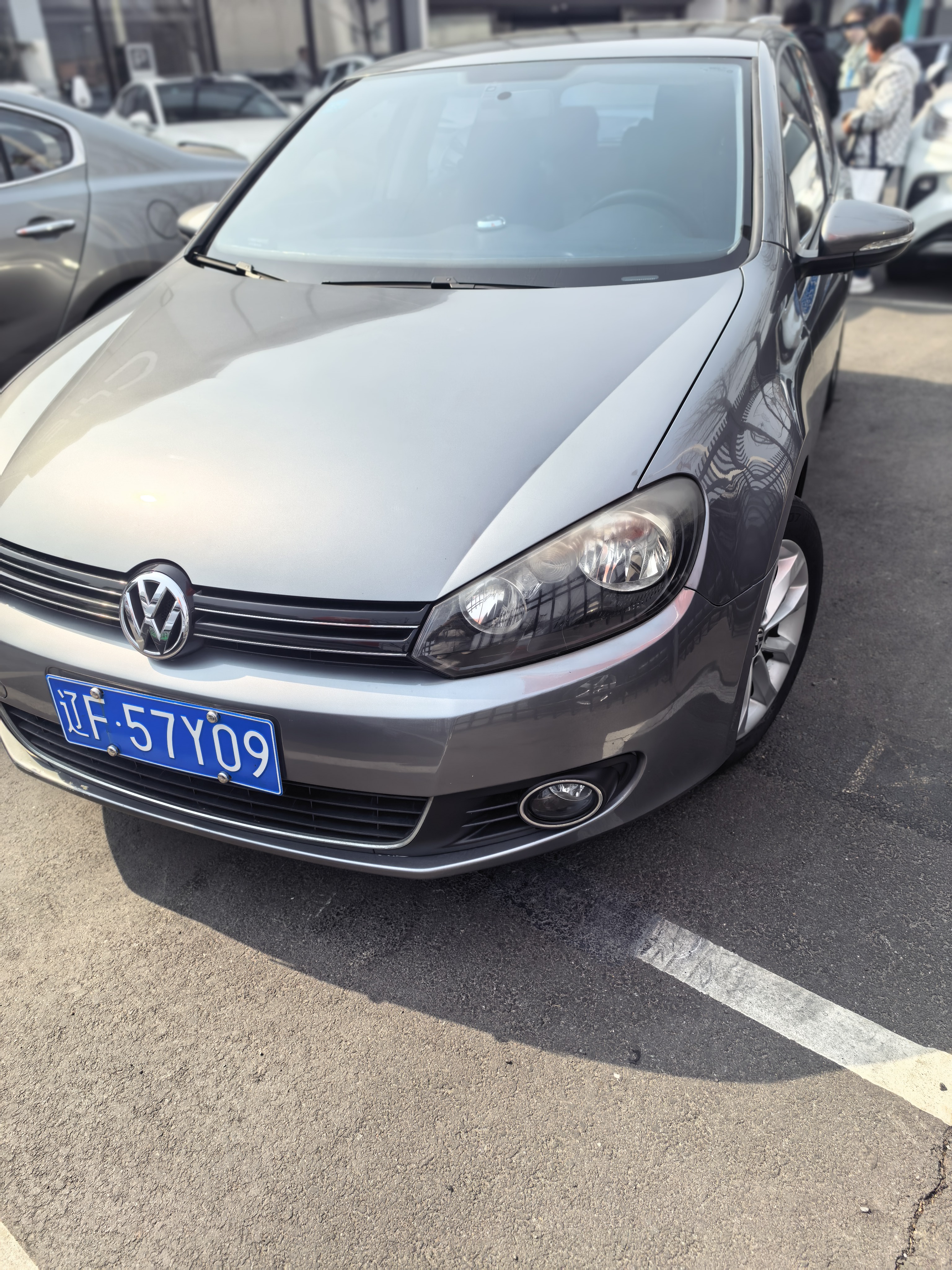 Volkswagen Golf 2012 Volkswagen Golf 2012 car image