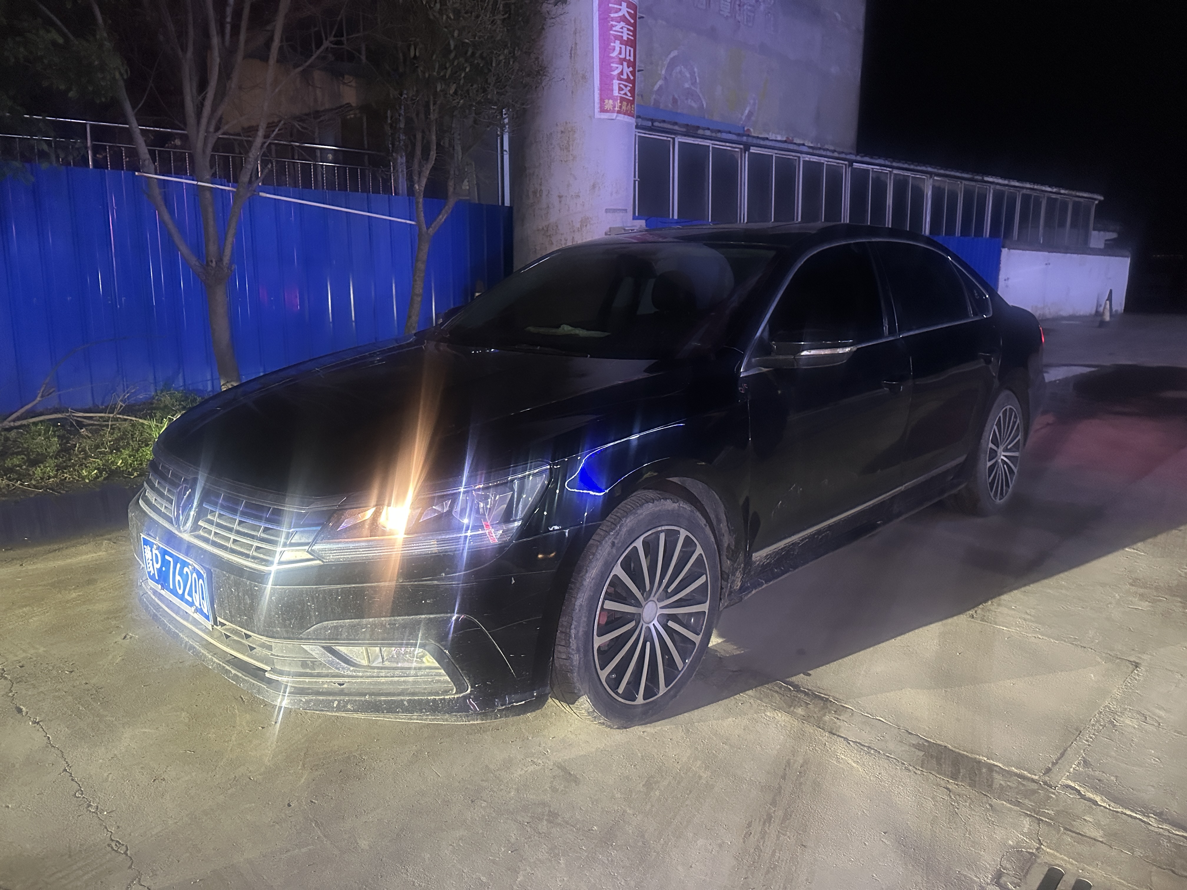 Volkswagen Passat 2016 immagine di auto 