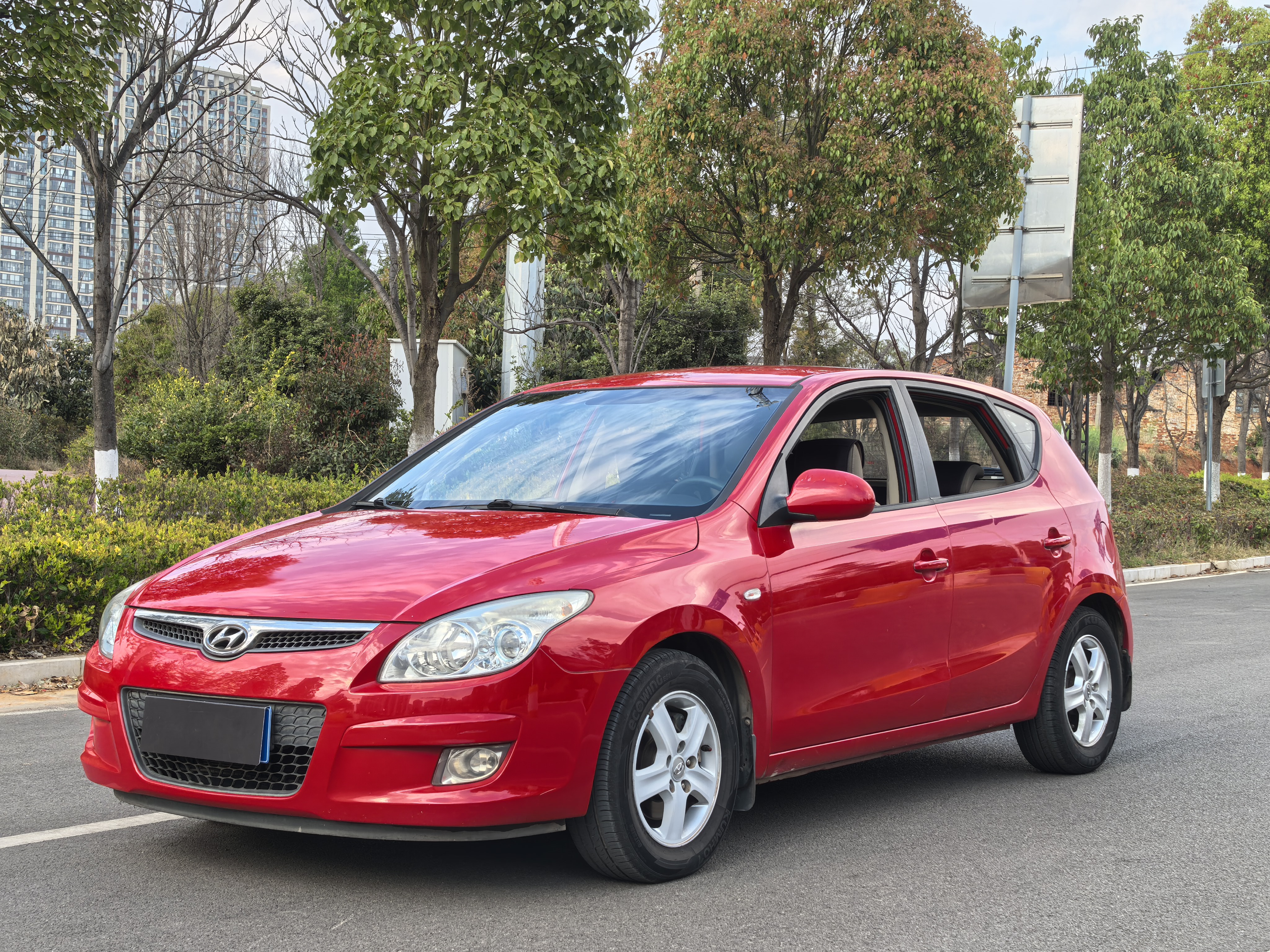 Hyundai i30 2012 Hyundai i30 2012 car image