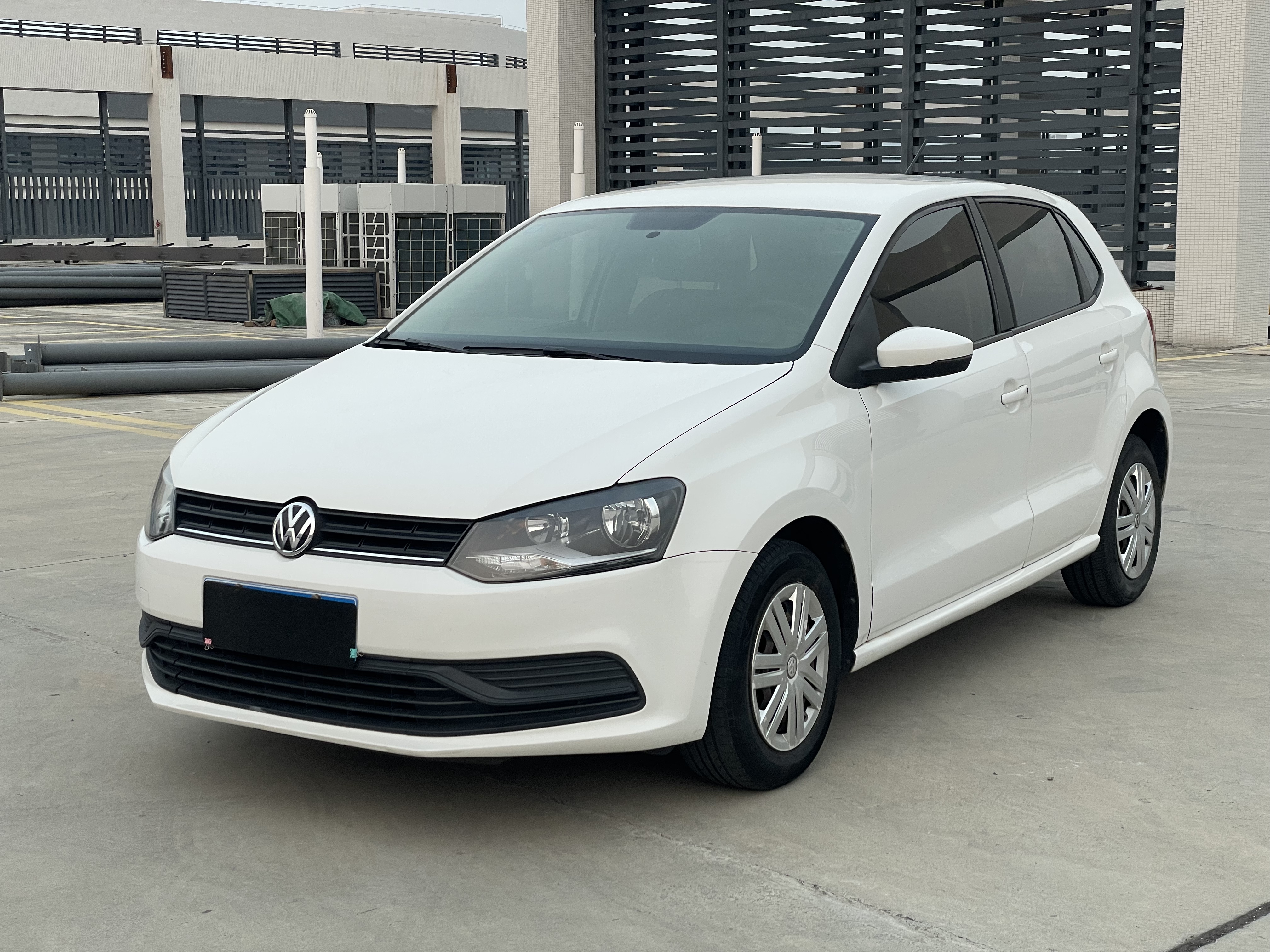 Polo 2018 car image 