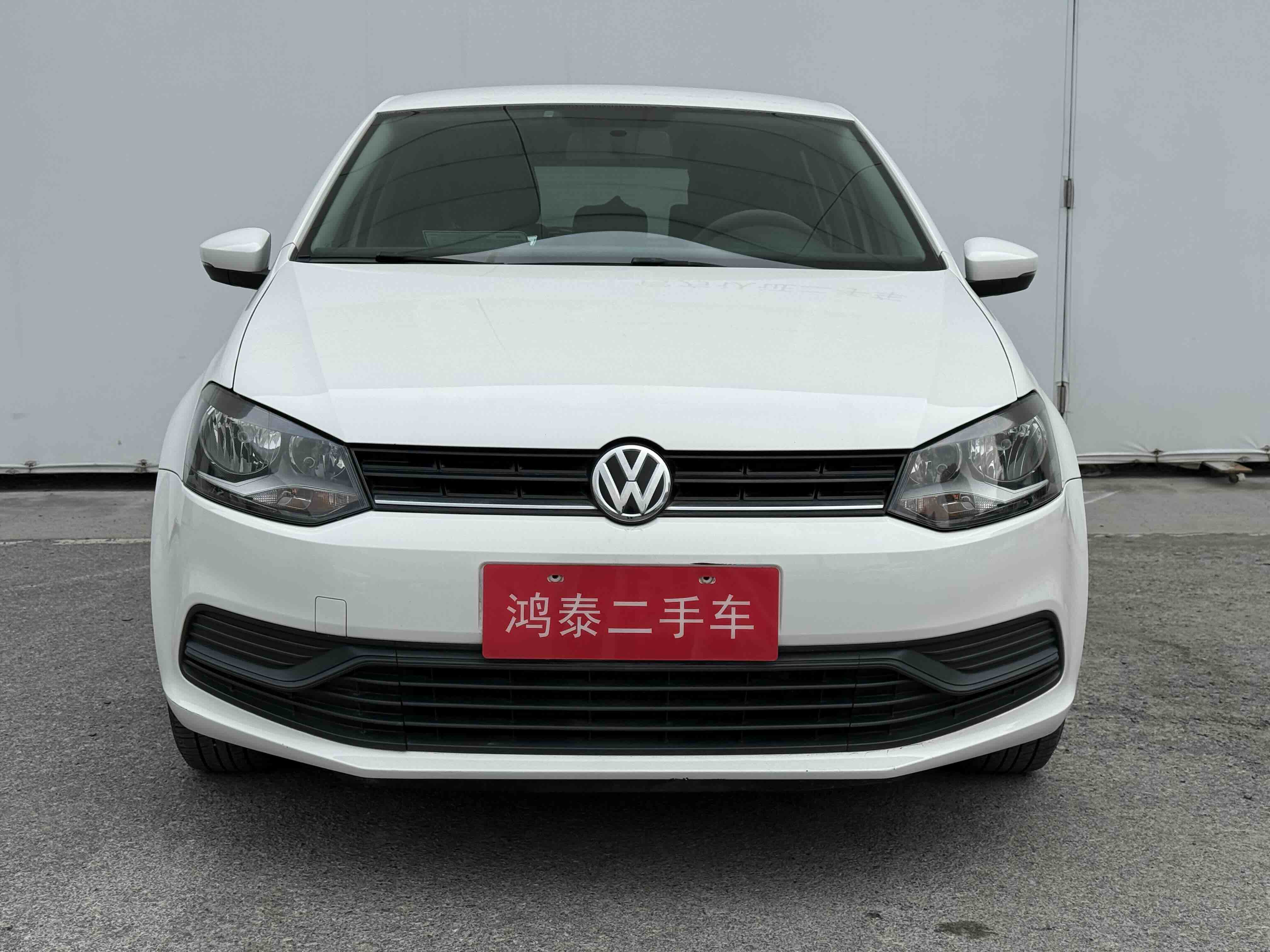 Volkswagen Polo 2016 Volkswagen Polo 2016 car image