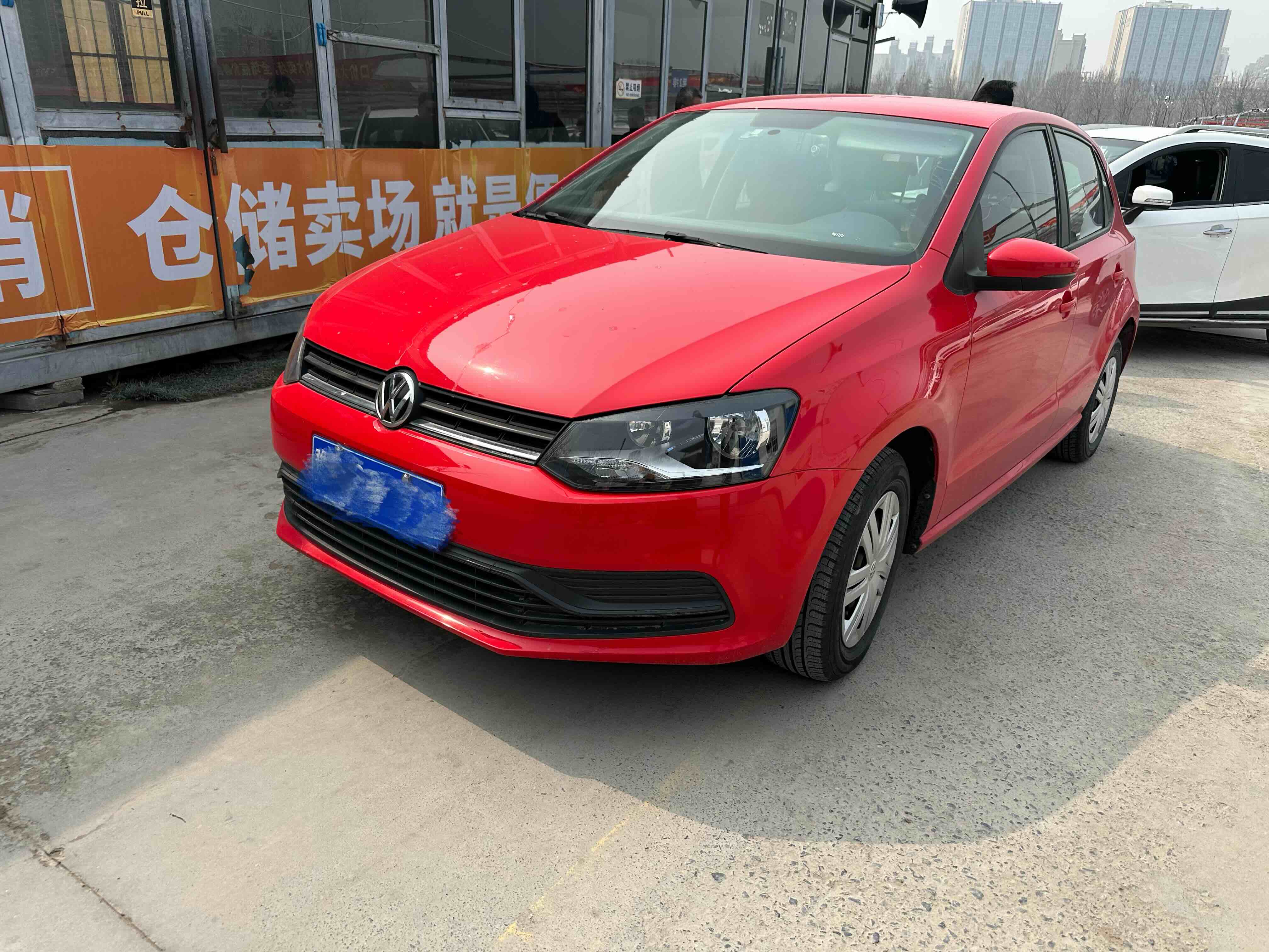 Polo 2017 car image 