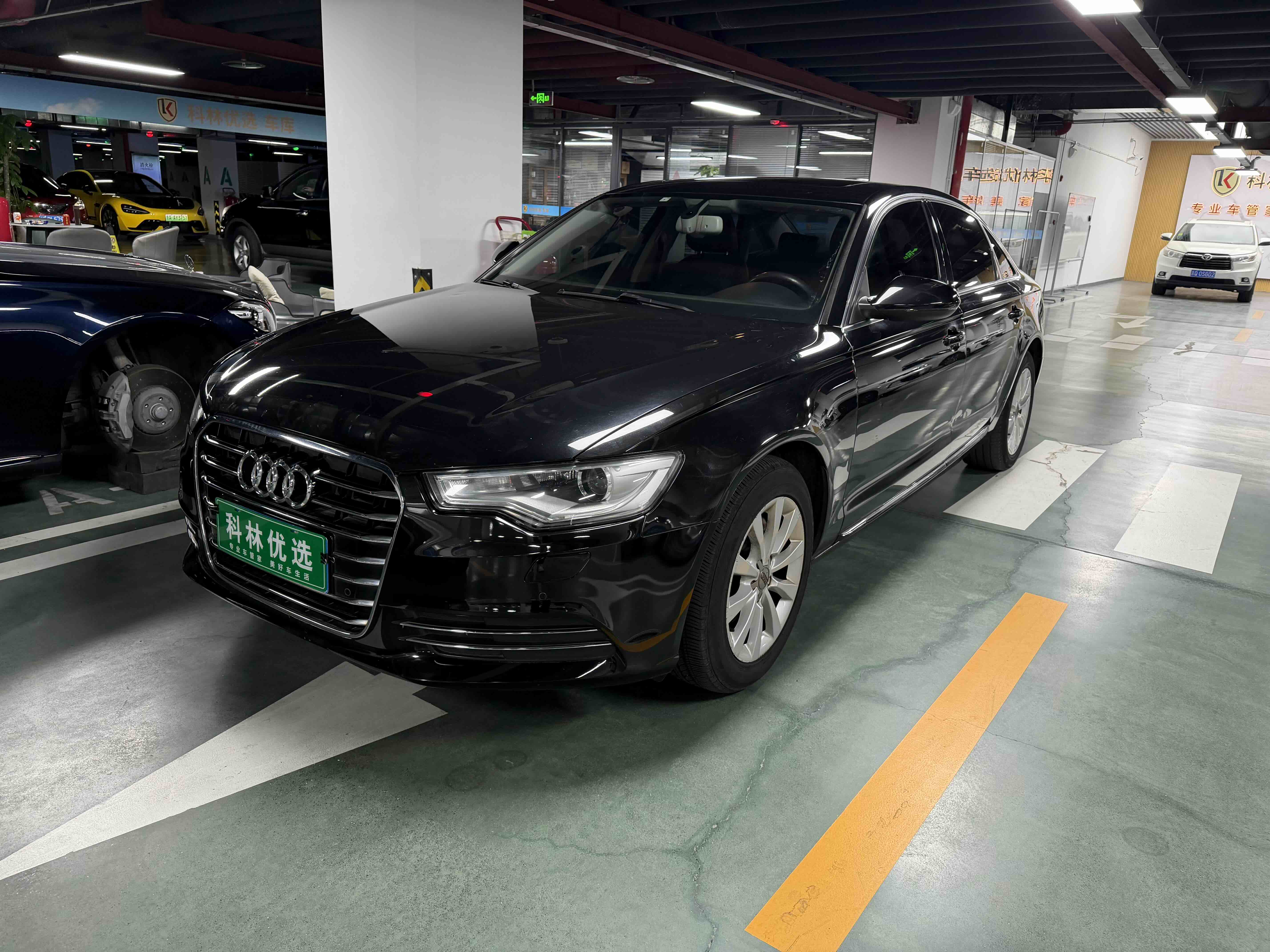 Audi A6L 2012 car image 