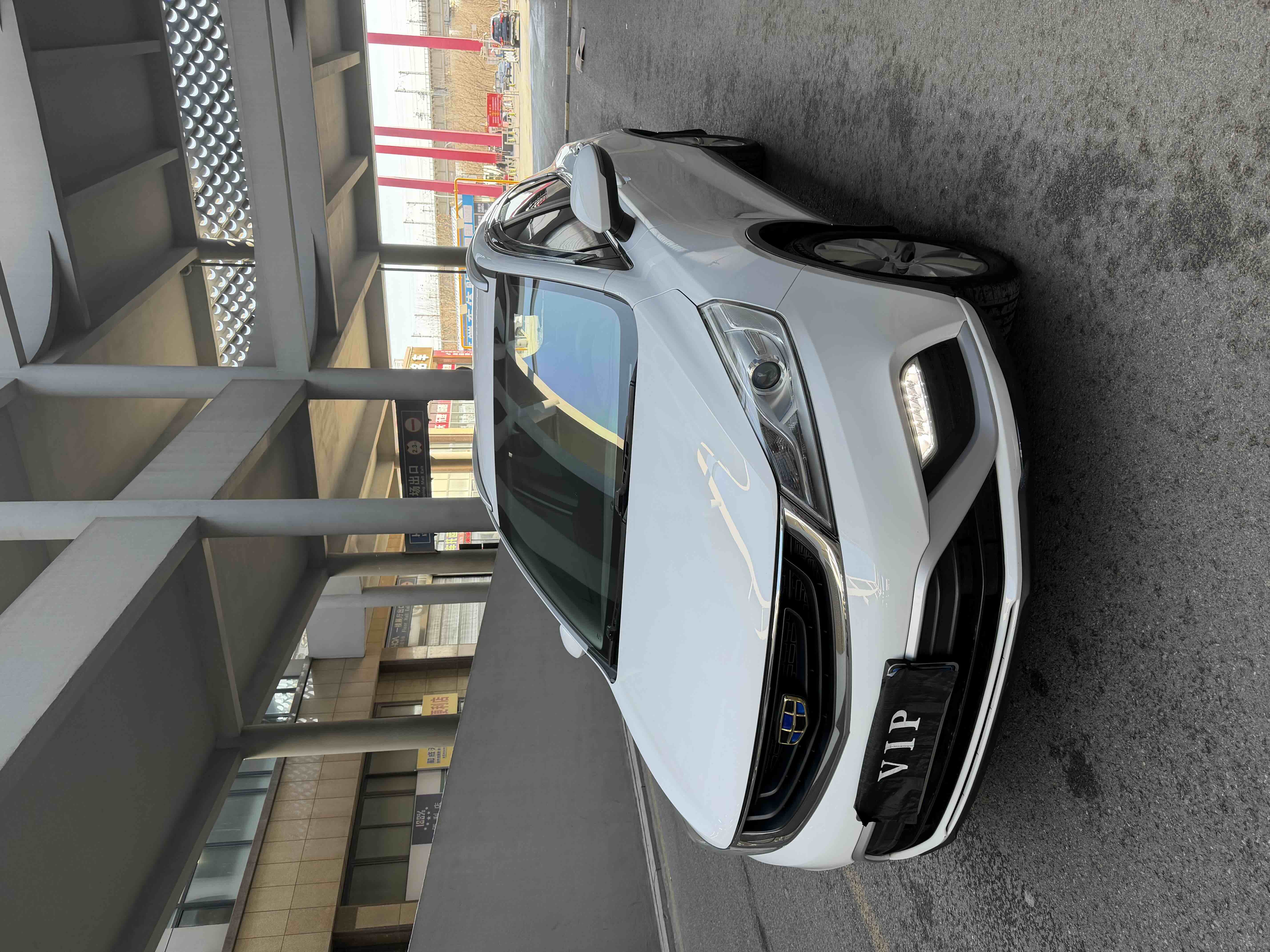 Emgrand GS 2018 car image 