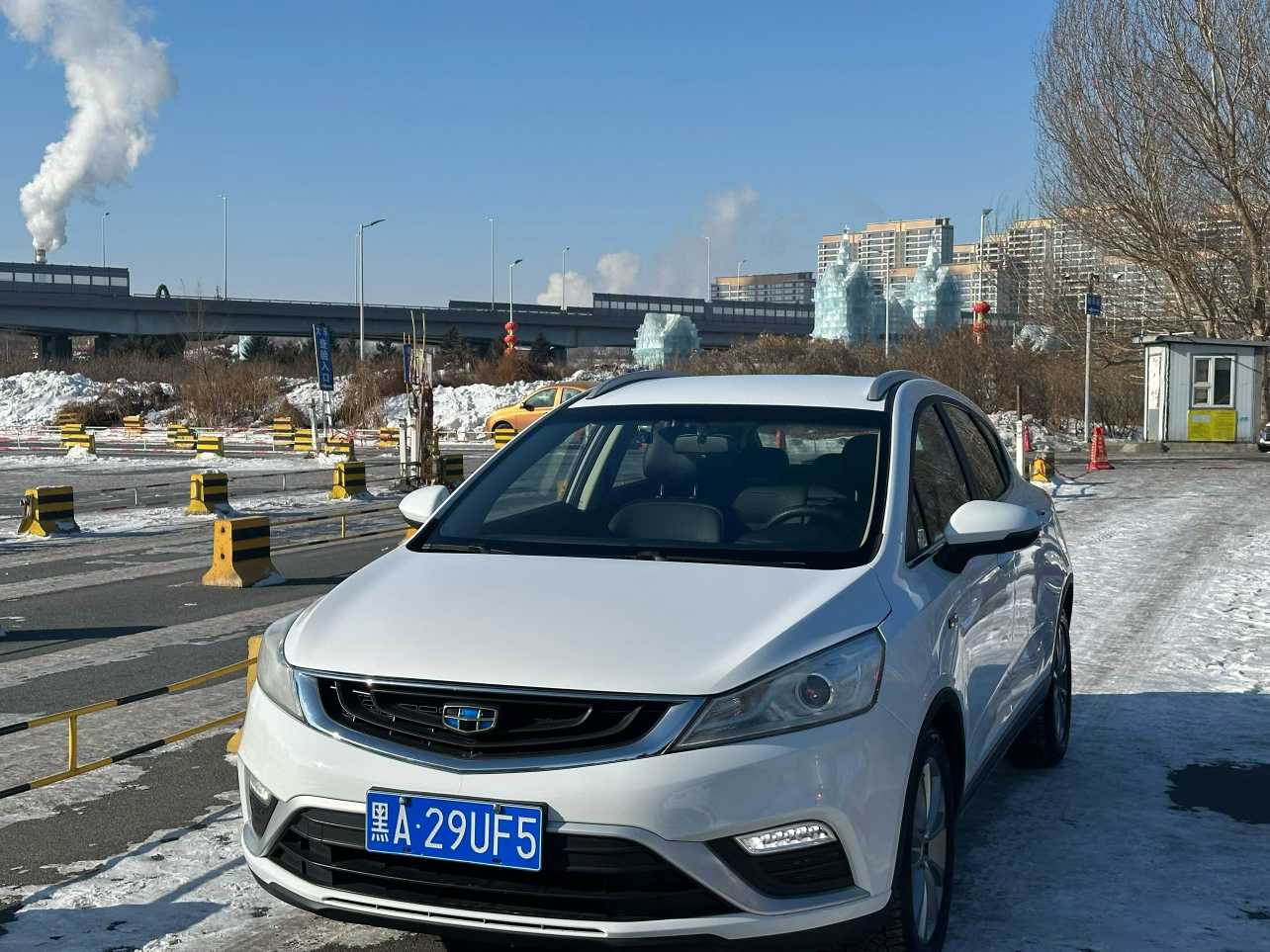 GEELY Emgrand GS 2016 car image 